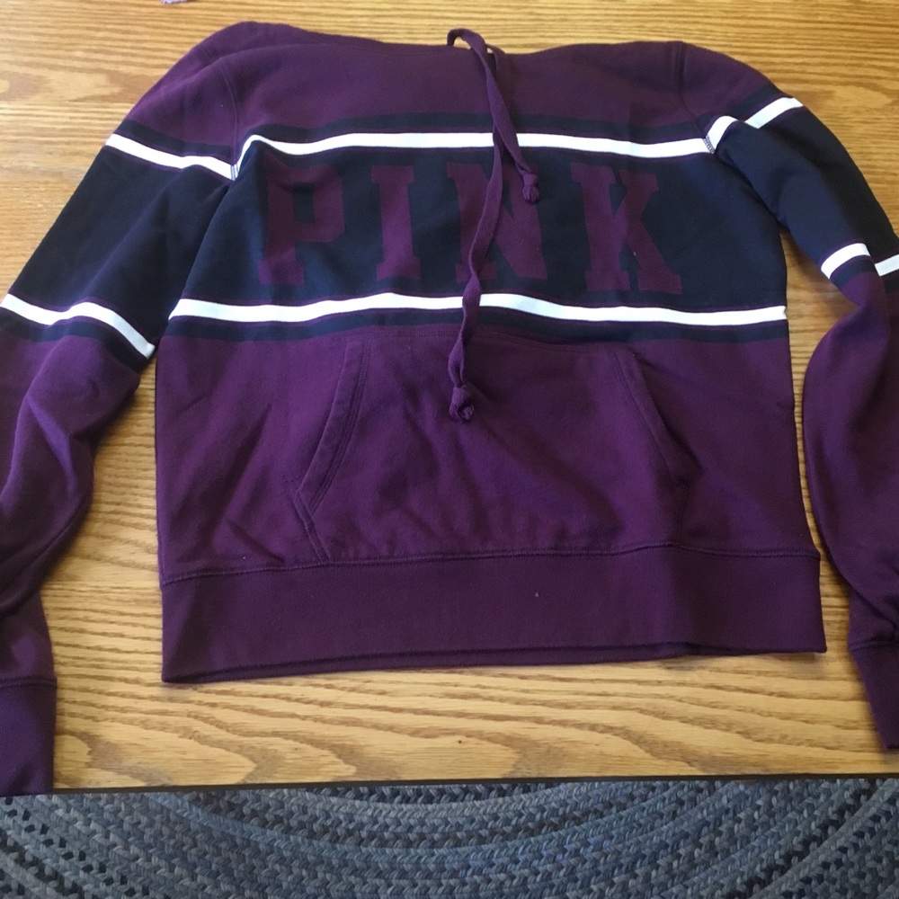 PINK Sweatshirt